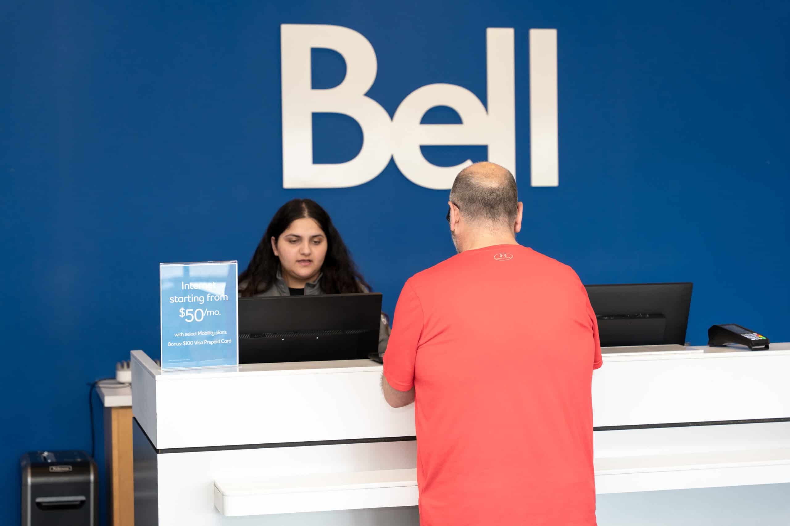 GCTel employees at Bell store on Dundas St London ON 